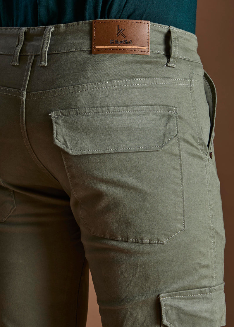 Men Tapered Fit Pista Green Cargo Trousers